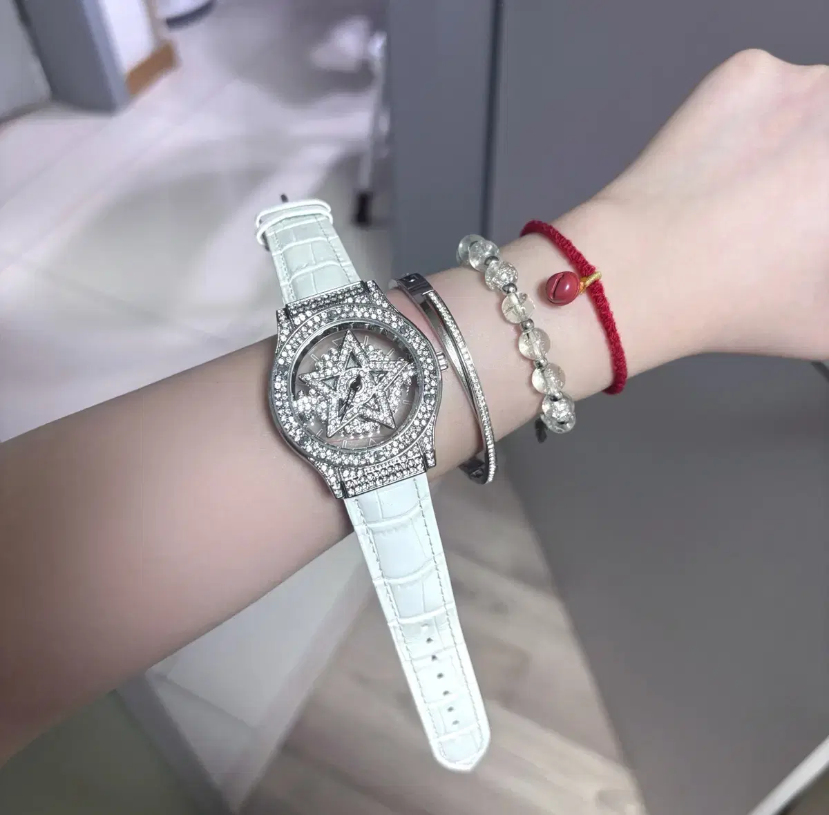 Davena Star-shaped Wristwatch