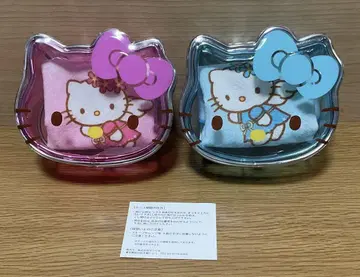 헬로키티 소품함 & 엔젤 키티 손수건 포함