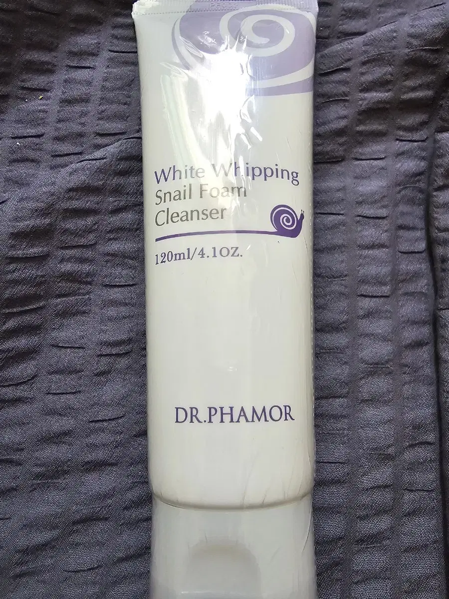 닥터 파모르 화이트 휘핑 스네일 폼 클렌져 120ml