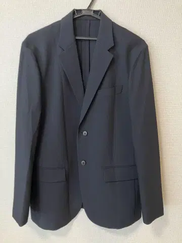 유니클로 감동 자켓 네이비 M 남성용 새상품급