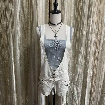 세실 맥비 살로펫 마 혼방 헤이세이 갸루 y2k