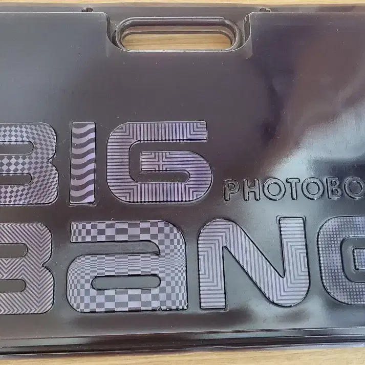 Bigbang 2006~2008 History photobook on Bunjang Global Site.