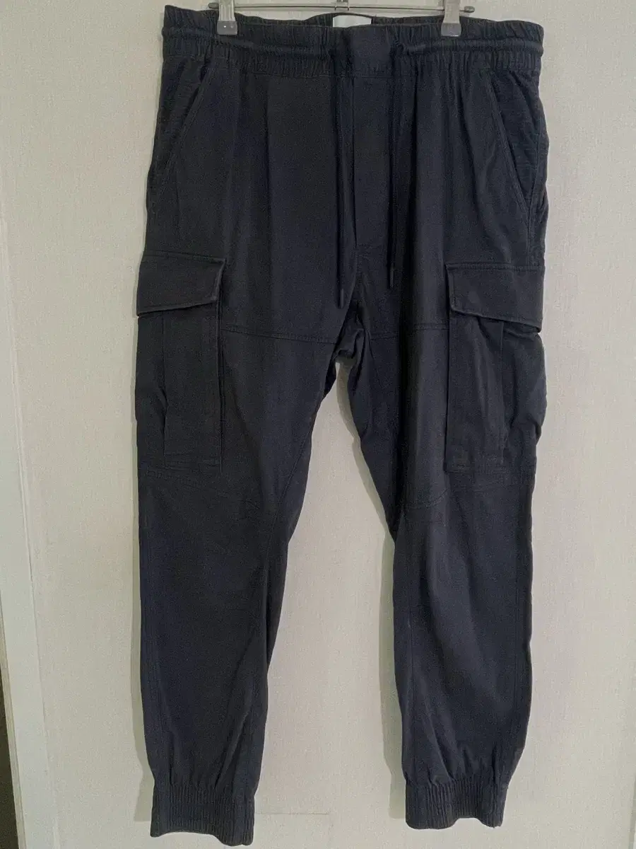 [M] H&M Cargo Jogger Pants