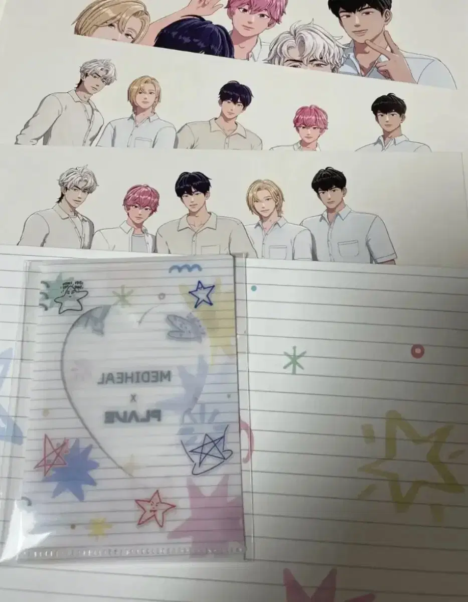 PLAVE Mediheal 3 postcards + poca holder
