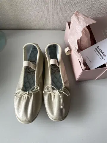 록피시 웨더웨어 위즐리 스크런치 플랫