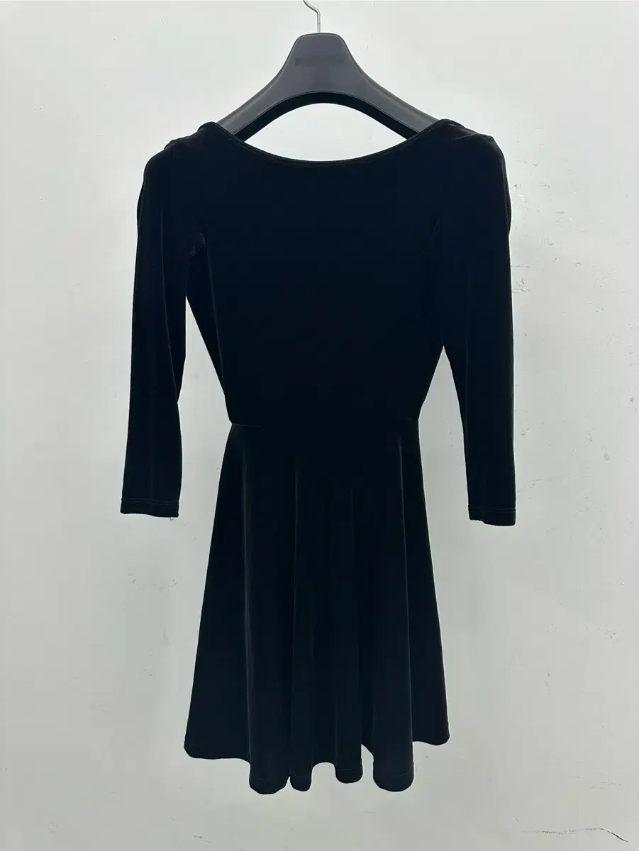 [S] American Apparel Stretch Velvet Skater Onepiece Black