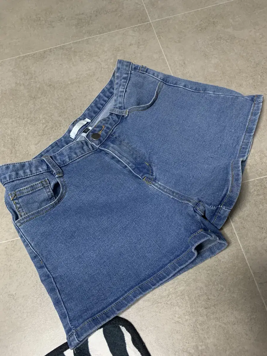 (New product) Women's shorts, denim shorts, span shorts, must-have pants