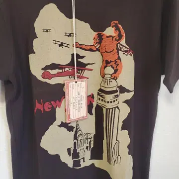프리휠러스 "EMPIRE STATE 1933" 킹콩 티셔츠