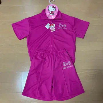 산리오 헬로키티 반팔 저리 상하의 세트 핑크 L