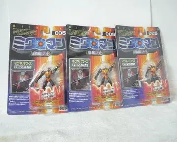 신상품 미개봉 마이크로맨 마그네 파워 오딘 피규어 3개 세트