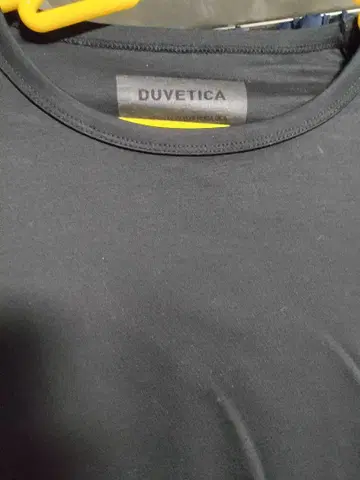 미니멀리스트 미사용품 DUVETICA 이너 셔츠