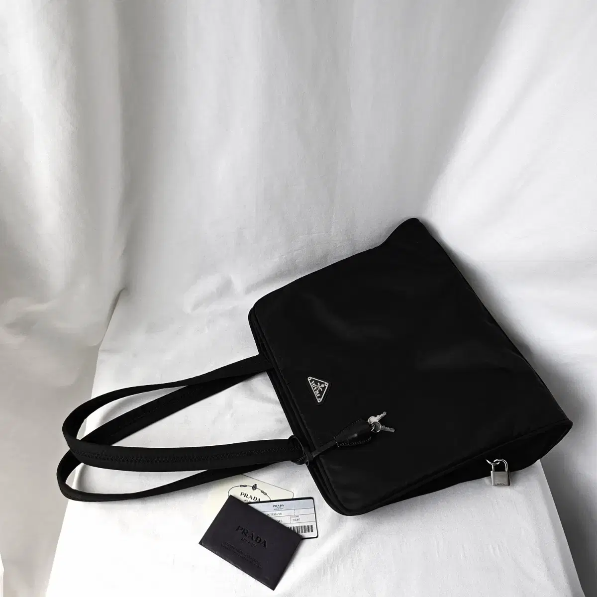 [정품 PRADA] 프라다 긴줄 나일론 숄더백