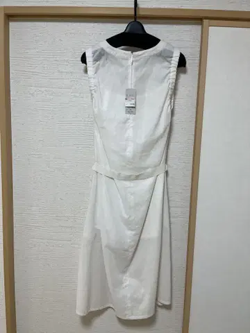 BLANC VERT 새상품 화이트 슬리브리스 원피스