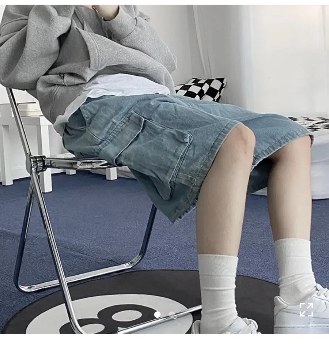 thumbnail-0