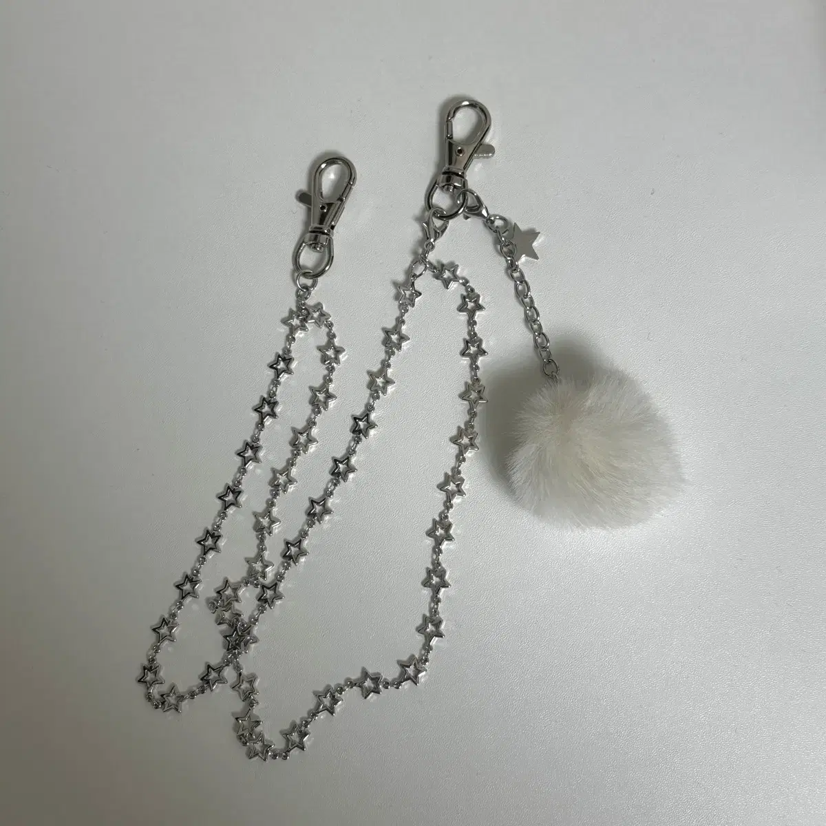 Jeep Shop Ji Choi Pompom Chain Keyring White