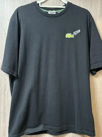 한정판 라코스테 아토모스 콜라보 티셔츠