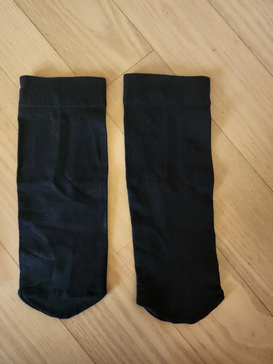 Women's Stocking Socks - 2 Pairs