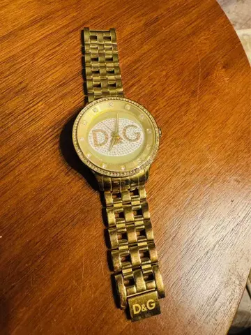 D&G 골드 시계 손목시계