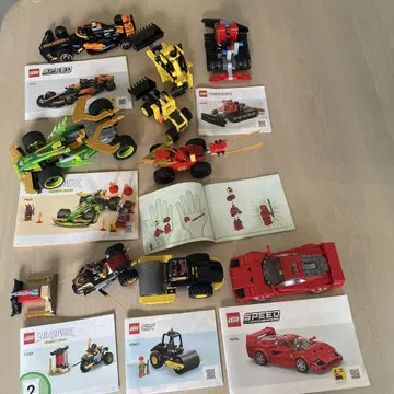 레고 세트 (Ferrari F40, Ninjago, City)
