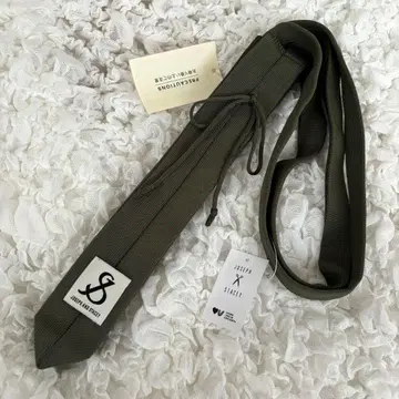 택 포함 새상품 조셉 앤 스테이시 럭키 플리츠 니트 올리브 M