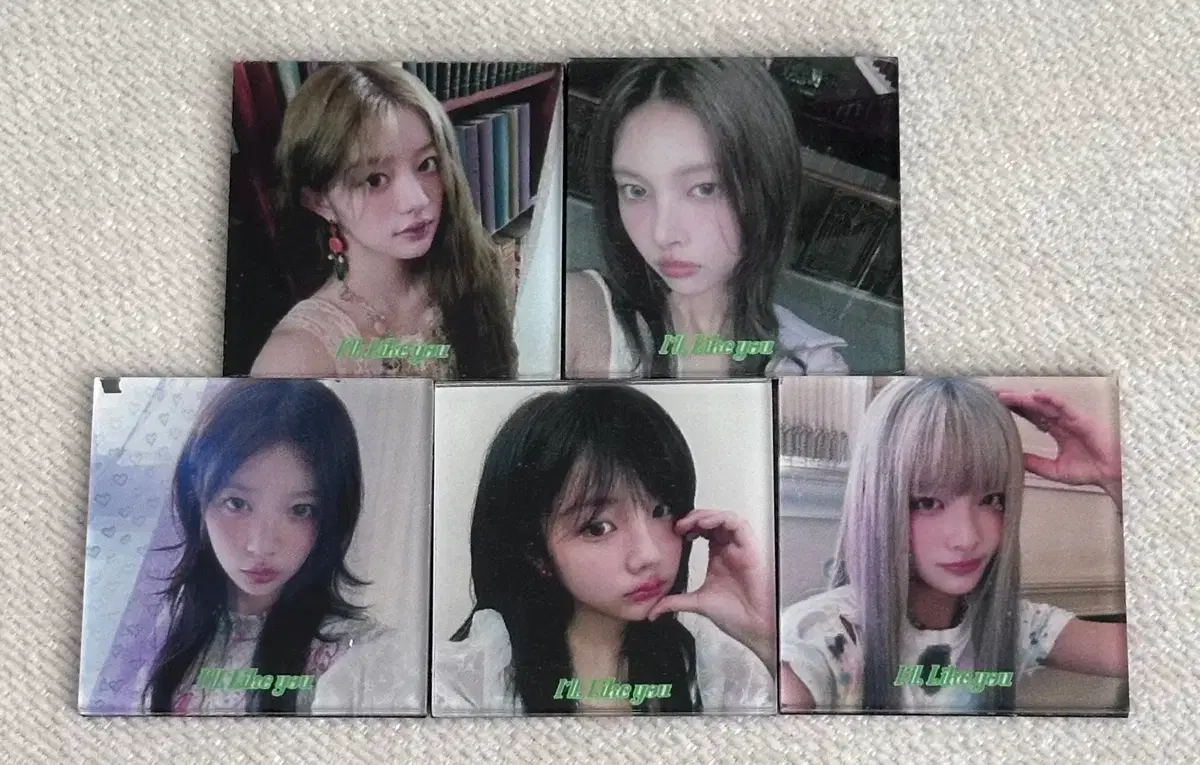 ILLIT Cherish weverse magnet pre-order benefit