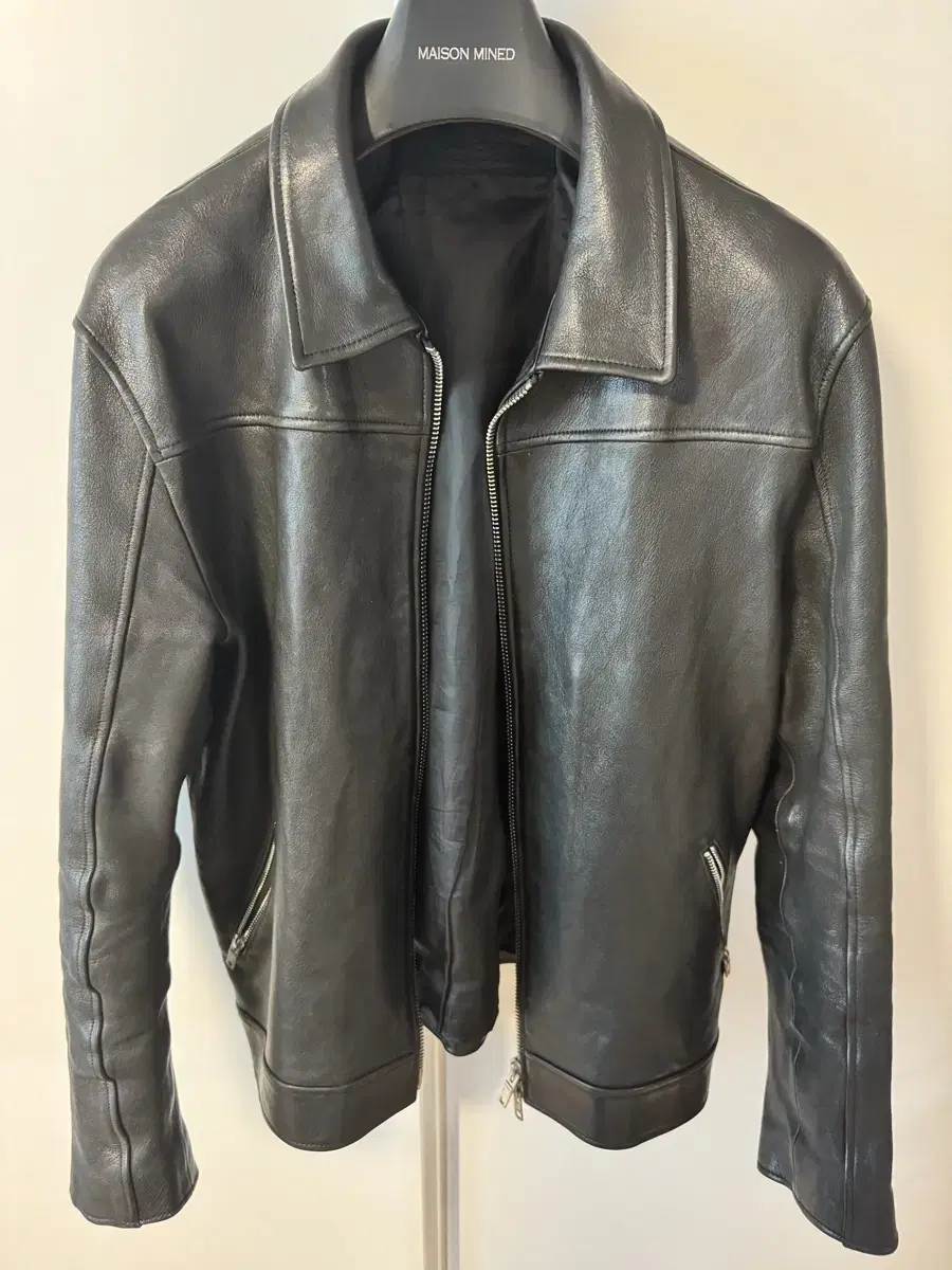 Noir Larmes Single Rider 50 size (XL)