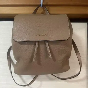 훌라 백팩