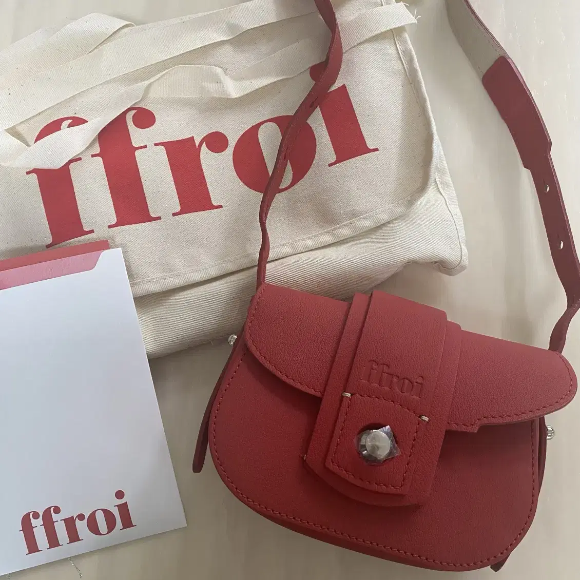 人気 バゲットバッグ【ffroi】Fleecy Bag S ffroi(フロイ) ショルダーバッグ・ポシェット(レディース