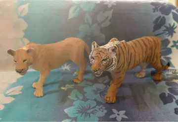 schleich 코끼리 (수컷) [단종] 사자 (여성) 세트