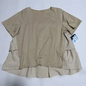 택 포함 새상품 여성용 반팔 접촉 냉감 풀오버 티어드 베이지