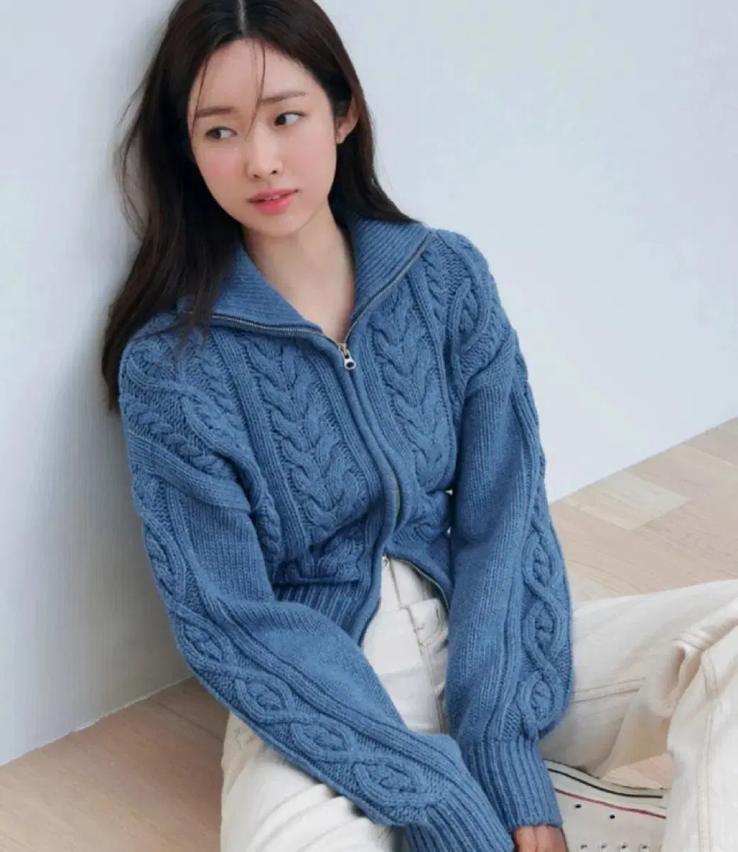 City Breeze Knit Zip-Up Gray