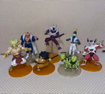 드래곤볼 피규어 8개(사이바이맨 2개) 세트 가동식 중고품