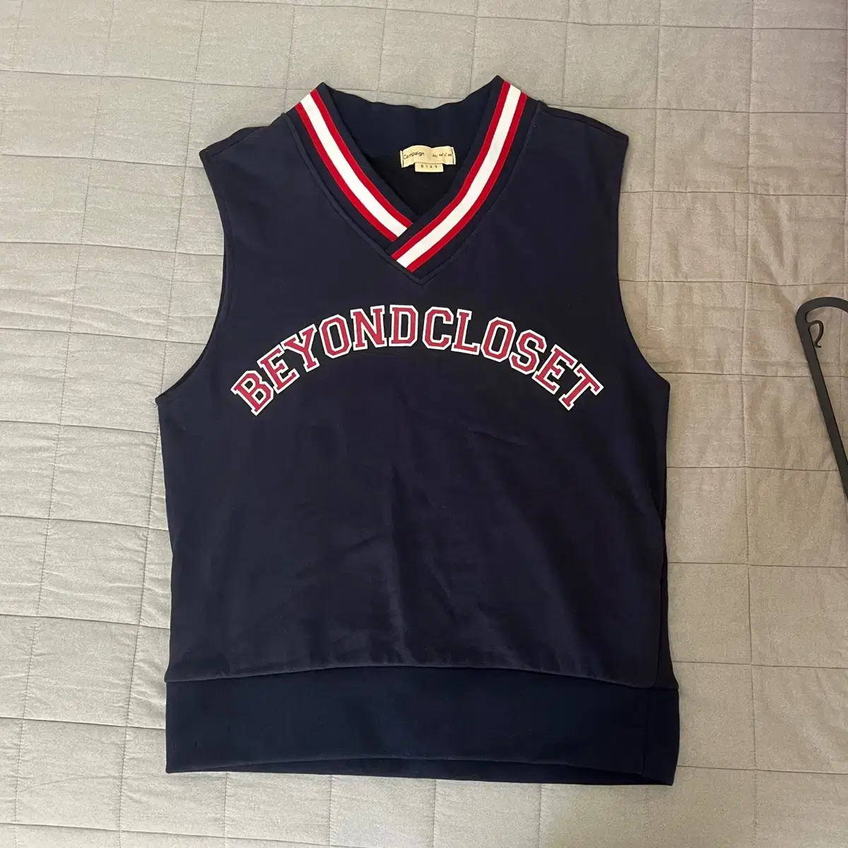 Beyond Closet Vest jo
