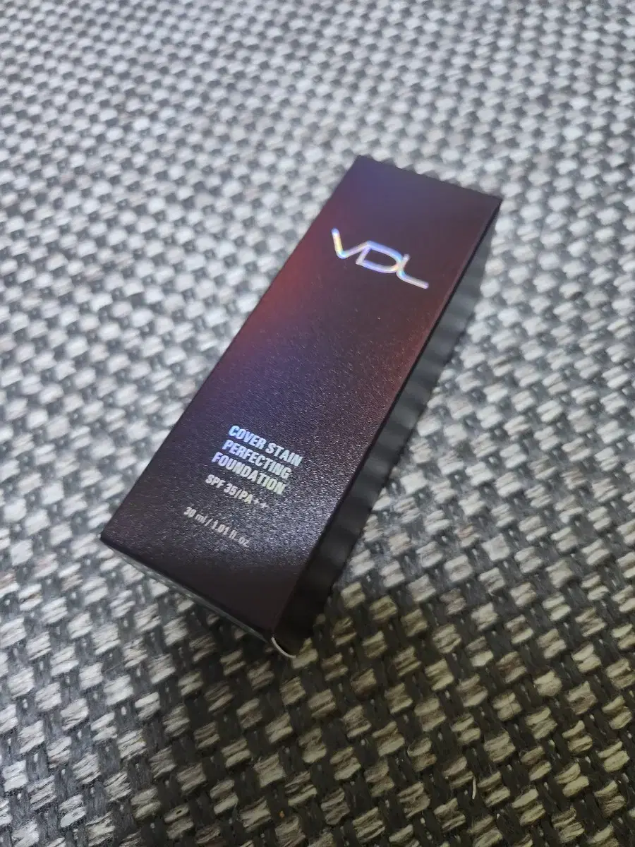 [Shipping Included/New Product] VDL Cover Stain Perfecting Foundation M01