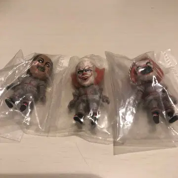 페니 와이즈 피규어 3종 세트