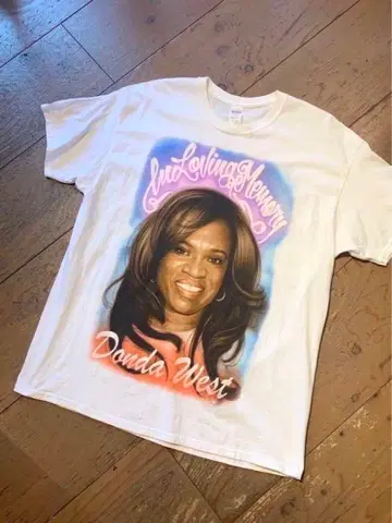 KANYE WEST DONDA TEE 카니예 웨스트 착용 돈다 티셔츠