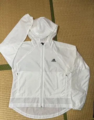 Adidas 여성용 얇은 자켓 사이즈 M