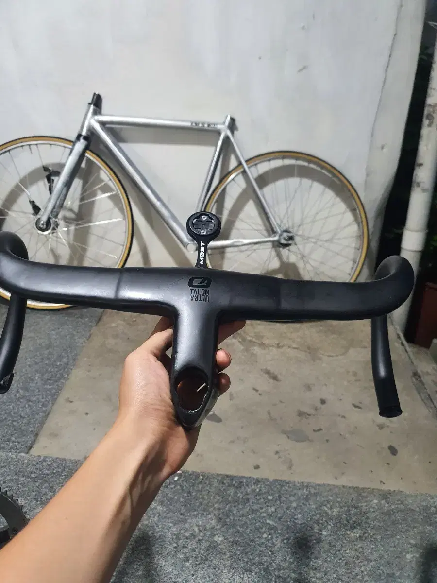 Pinarello Most Talon Ultra Carbon Handlebar