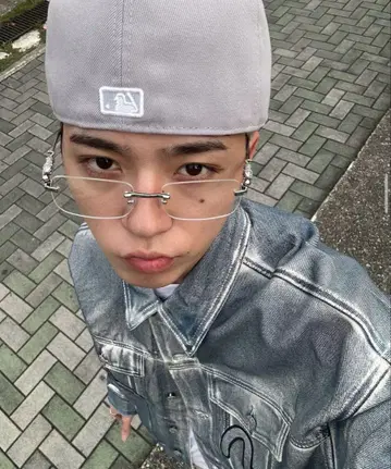 새상품급 무테 안경 Y2K