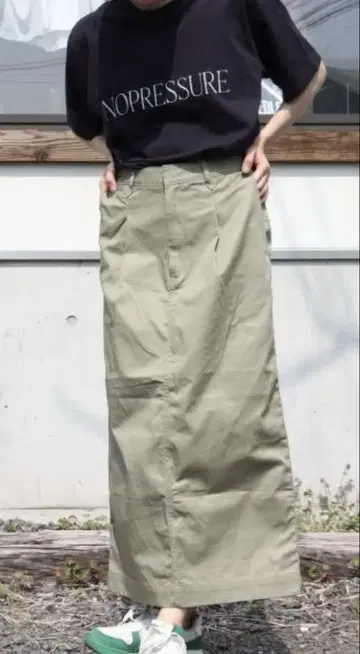 ARMY 어퍼 하이츠 어퍼 하이츠 THE OFFICER SKIRT