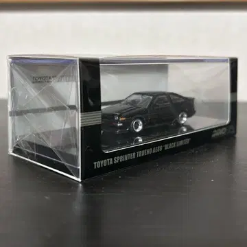INNO 1/64 도요타 스프린터 트레노 AE86 블랙 리미티드