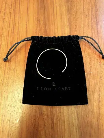 LIONHEART 라이온 하트 뱅글 써지컬 스테인리스 (알레르기 대응)
