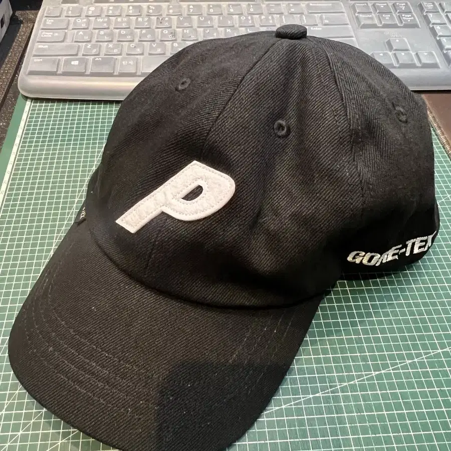 帽子 PALACE denim p 6-panel cap BLACK DENIM P 6-PANEL | PALACE SKATEBOARDS