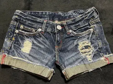 라메 비쥬가 달린 데미지 데님 숏 팬츠 헤이세이 갸루 당시의 물건