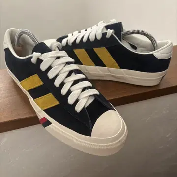 거의 데드!! 레어 일본제 PRO-Keds 로얄 플러스 네이비
