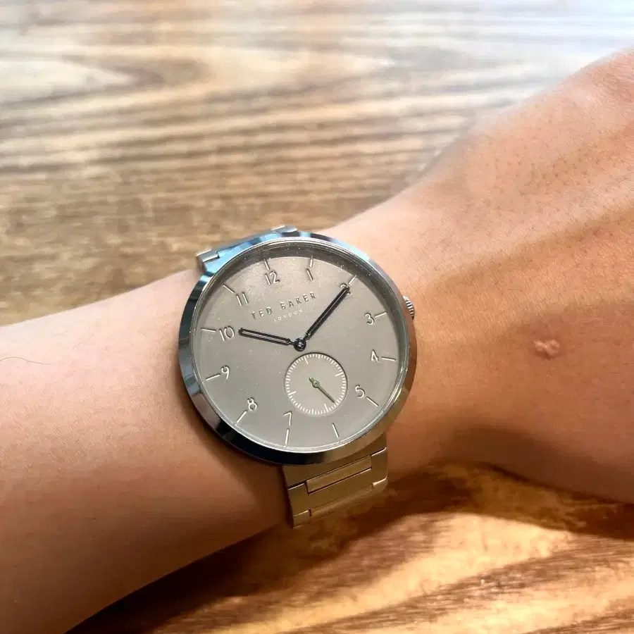최종할인)TedBaker 테트베이커 런던 젠타 스타일 시계