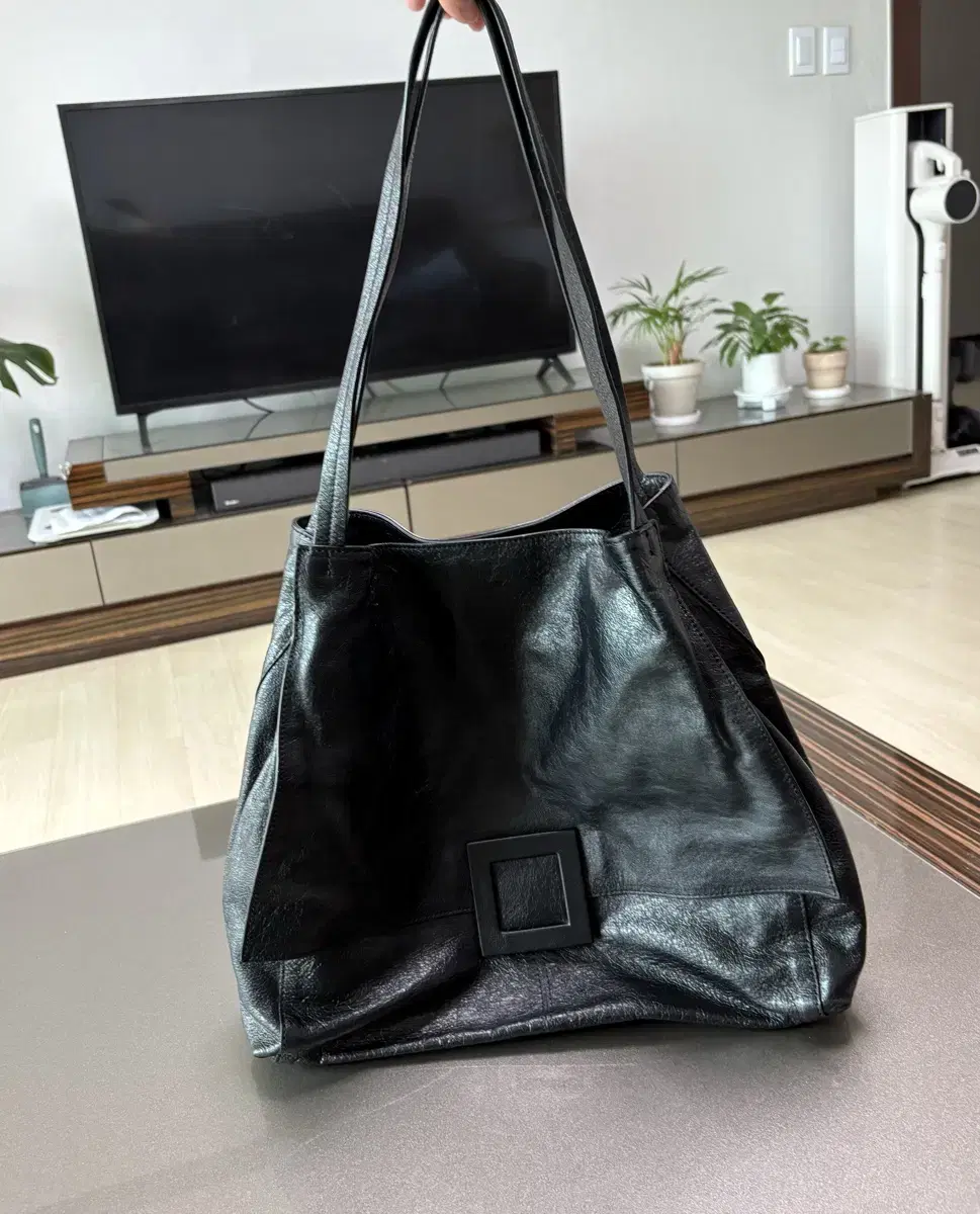 Rouge&lounge Capri shoulder bag, large size (natural lambskin, like new)