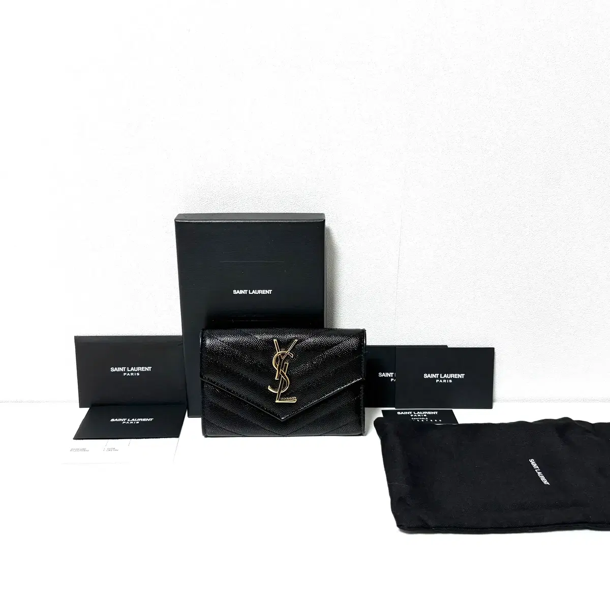 (새상품급) 생로랑 YSL 모노그램 카드지갑