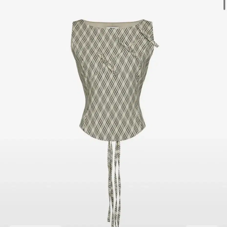 Kashiko Pink Heart Tee on Bunjang Global Site.