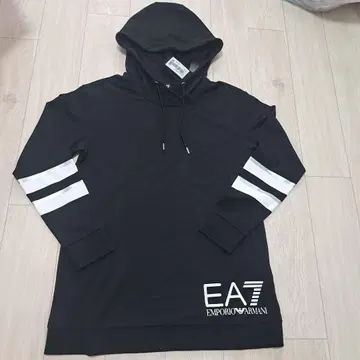 EA7 블랙 트랙 수트 S